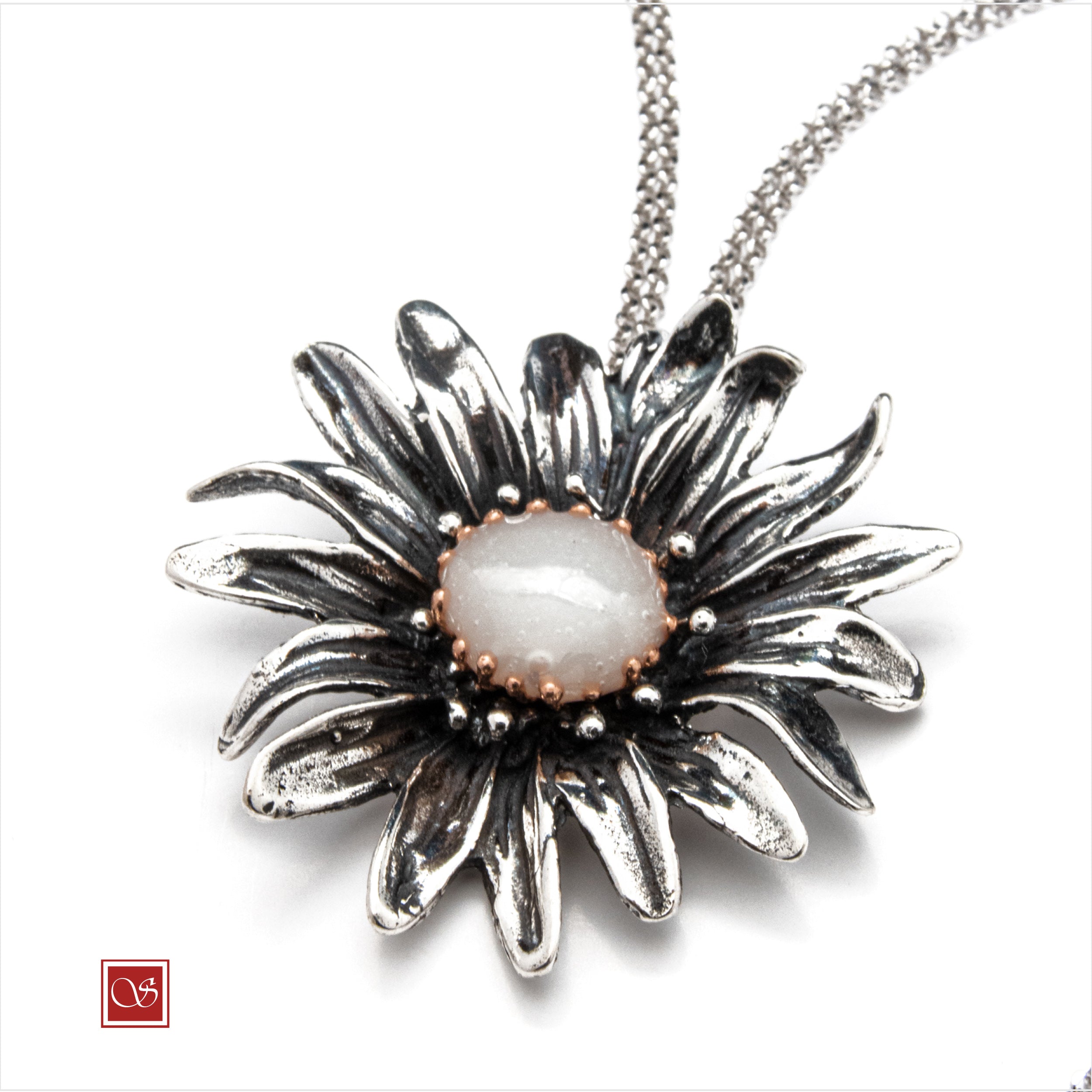 Margherita - ciondolo con collana da 80 cm. - linea FIORIDARGENTO - III^ misura