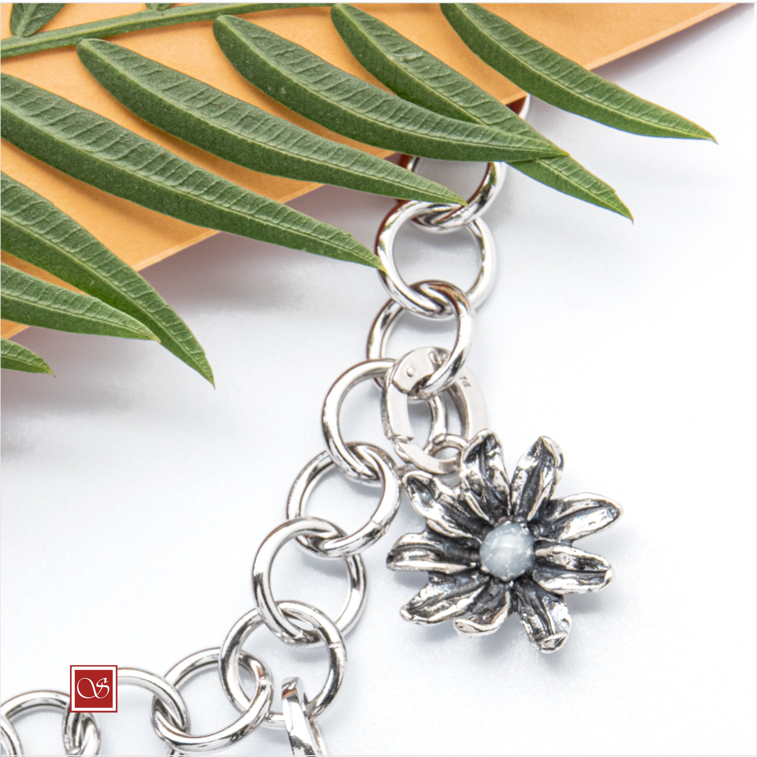 Margherita - ciondolo - linea FIORIDARGENTO - I^ misura