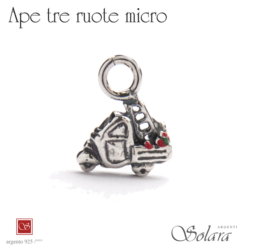 Ape Tre ruote micro con ciliegie